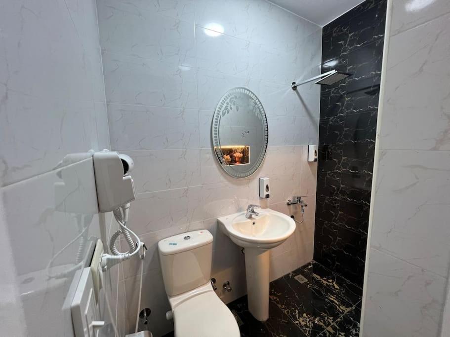 Luxury Apartment Downtown El Cairo Exterior foto